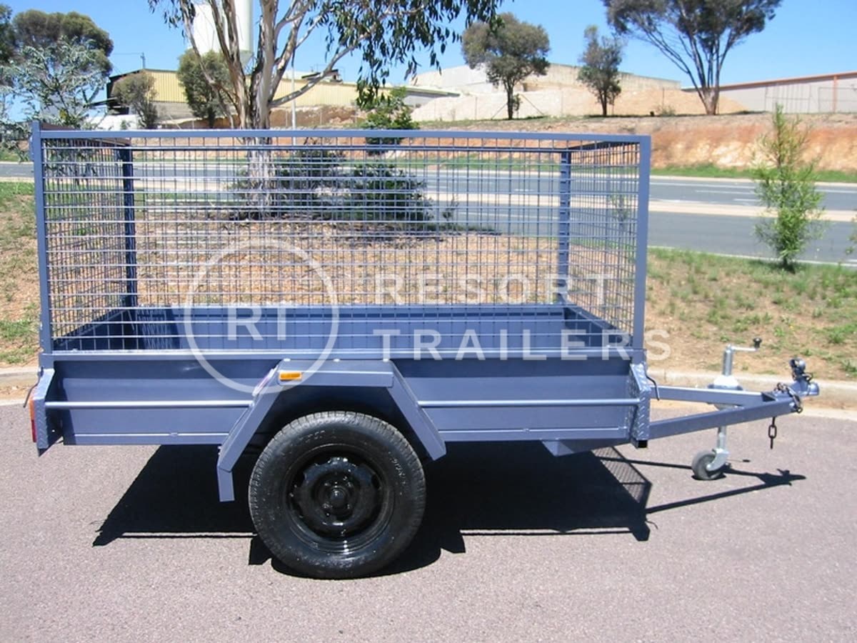 Box trailer with cage and jocky wheel — built by Resort Trailers