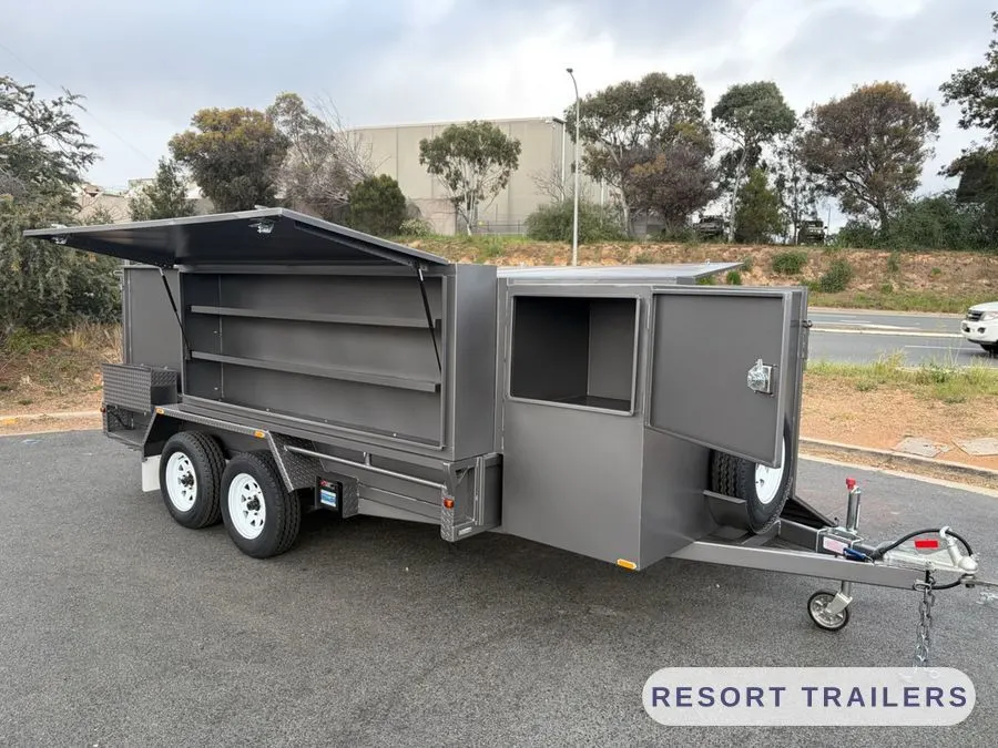 Gull-wing toolbox lifted to show the shelving