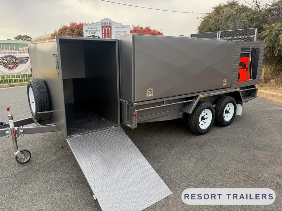 Side ramp door lowered into the walk-in front compartment