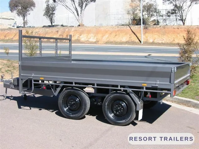 Tandem table top with fixed sides — built by Resort Trailers